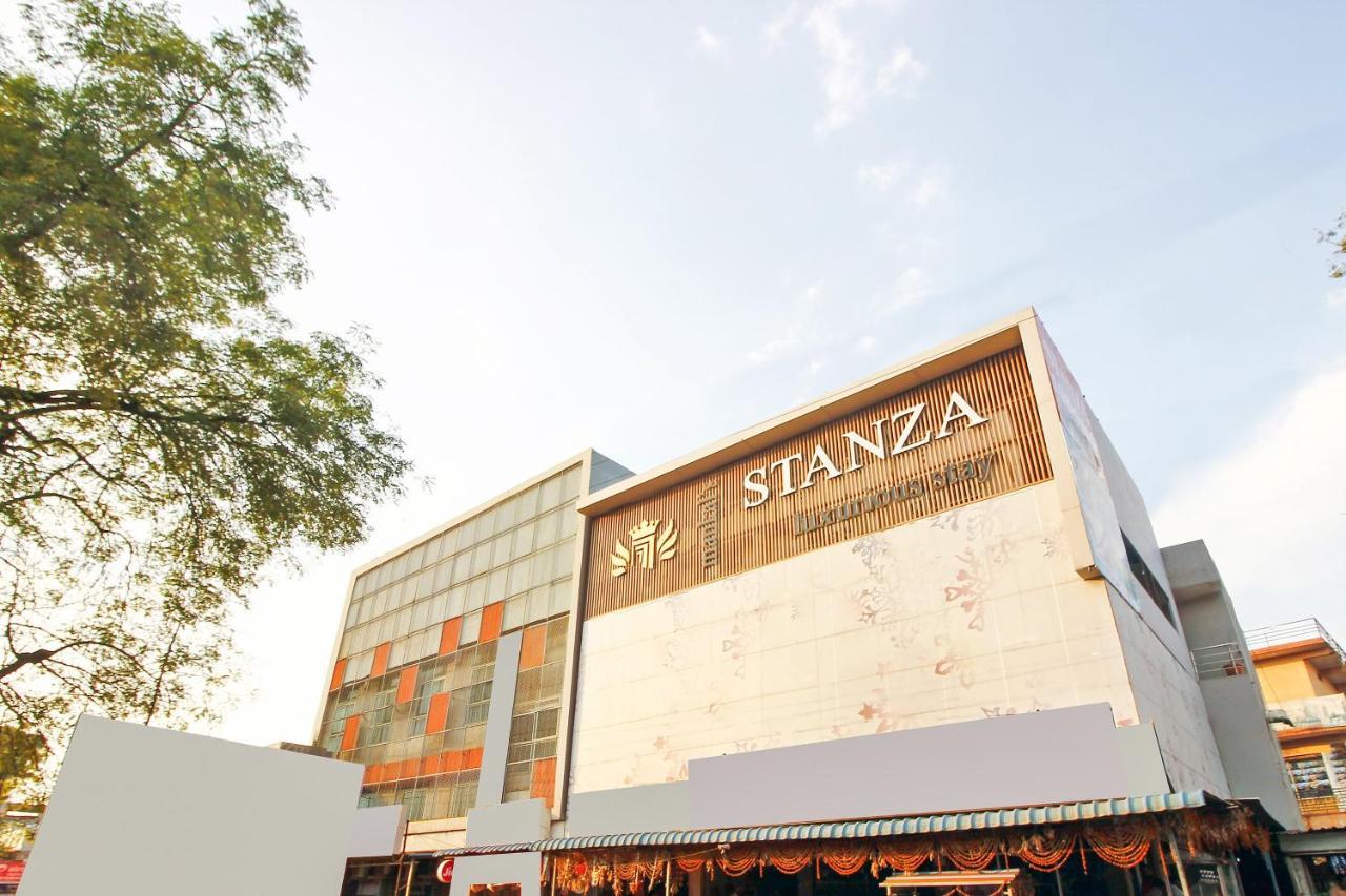 Oyo 26991 Stanza Luxurios Stay Zahirabad Exteriér fotografie
